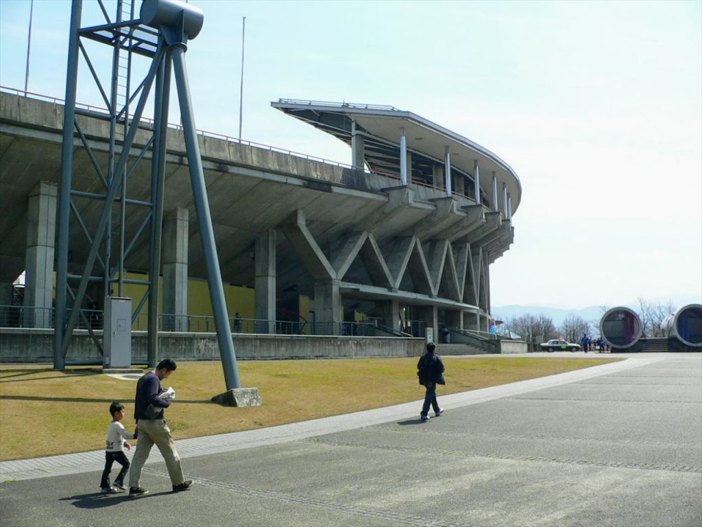 富山市総合体育館 ナショナル・スタジアム・ツアーズ