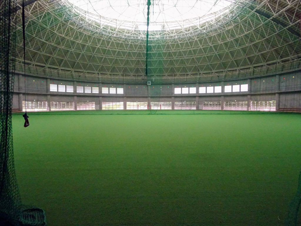 うるま市具志川野球場 ナショナル・スタジアム・ツアーズ うるま市具志川野球場 ナショナル・スタジアム・ツアーズ